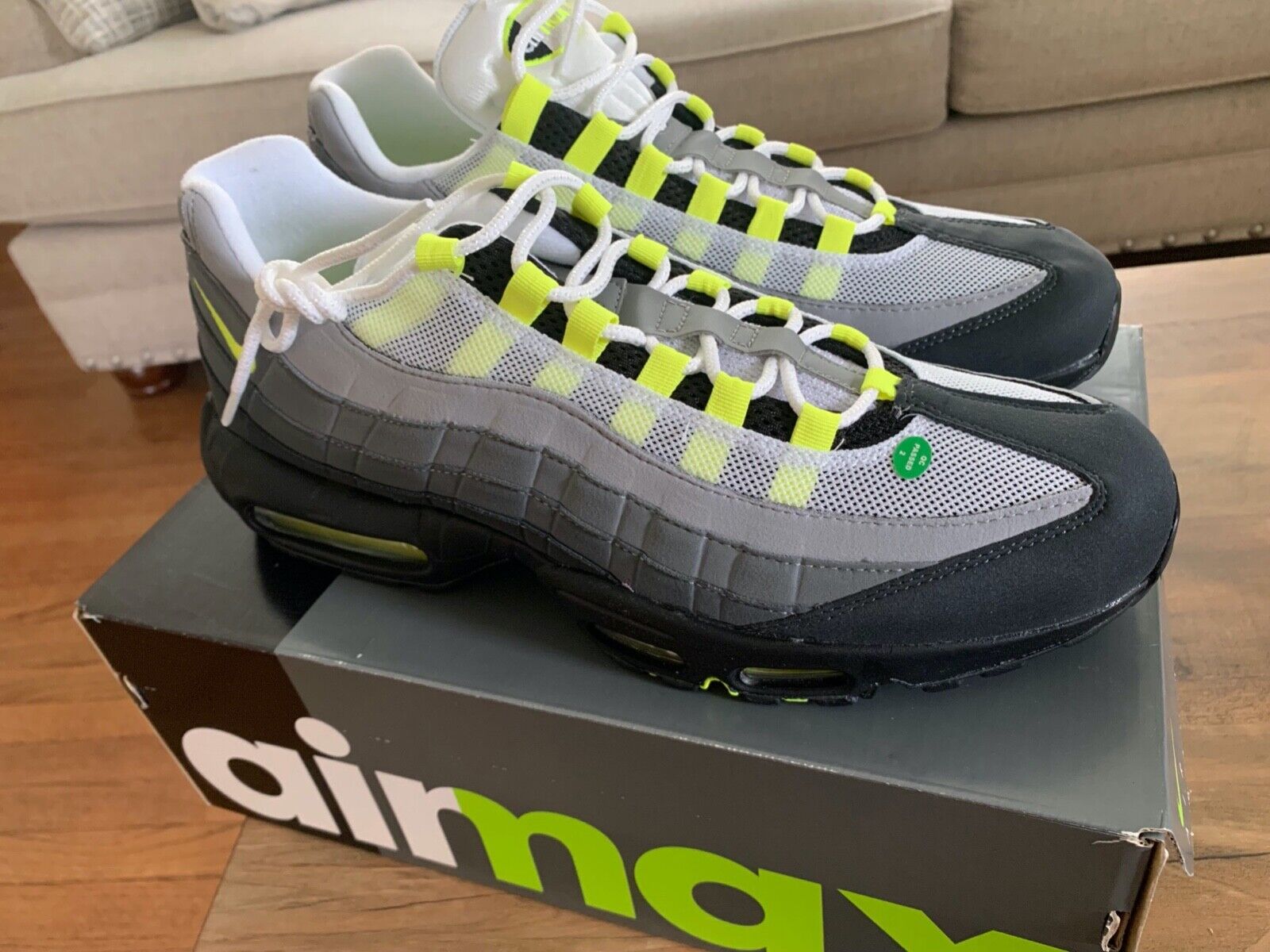 personal mecanógrafo Investigación Size 13 - Nike Air Max 95 OG Neon 2020 194498134115 | eBay