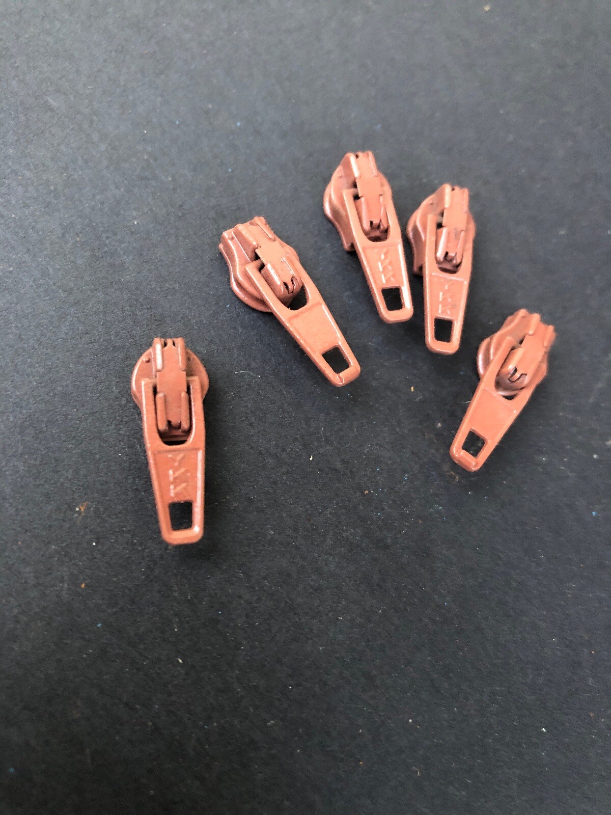 YKK Metal Brown Short Tab Slider Zipper Pull Hardware 5 Pcs Vintage