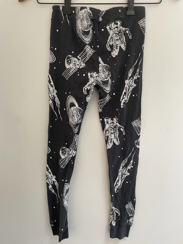Pantalones Carter's Niños Astronauta Espacial Estampado Planeta 100% Algodón PJ Gris Oscuro 8 Foto 3 de 4