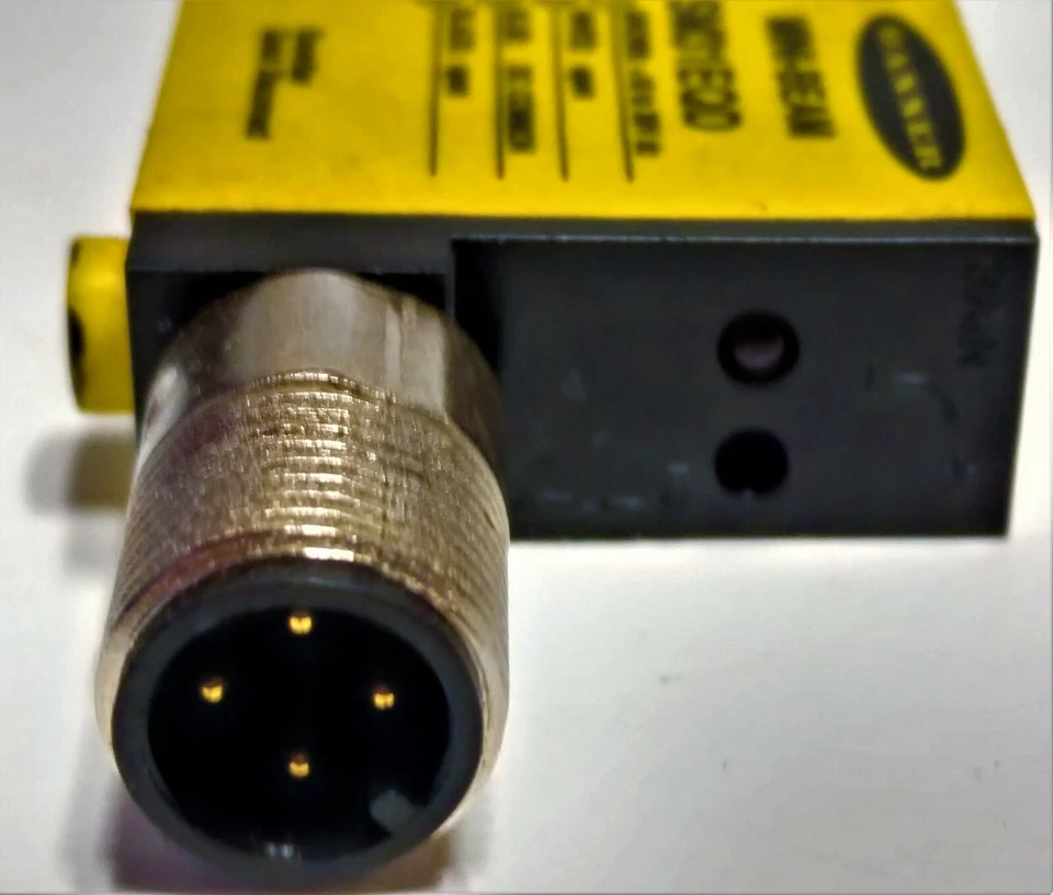 Banner Engineering 26835 / SM31EQD Mini-Beam Emitter Photoelectric Sensor - Image 3 of 3