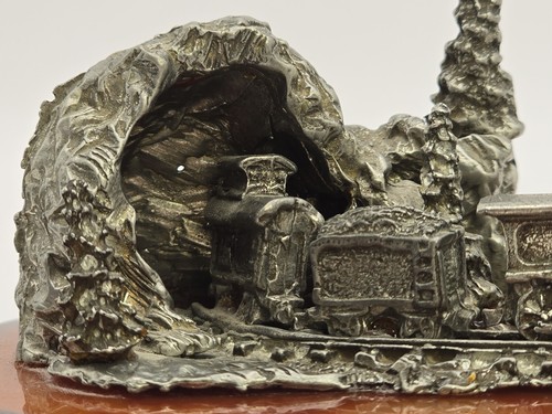 Pewter Train in Tunnel on Polished Geode Gemstone Slice 5"x3.75" - Picture 7 of 12