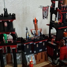 LEGO 8877 Vladek&rsquo;s Dark Fortress Knights&rsquo; Kingdom II Castle 967pcs No Box