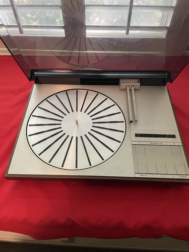 Bang & Olufsen Beogram 4002 Turntable