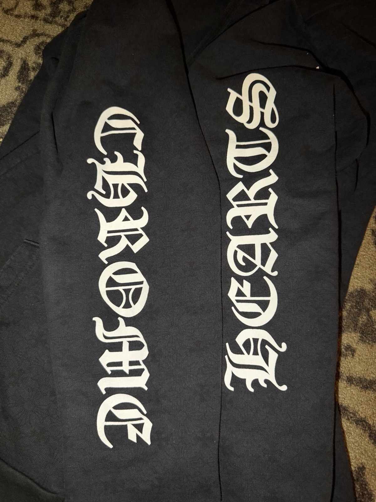 ✅ Authentic Chrome Hearts Monogram Dagger Zip Up … - image 3