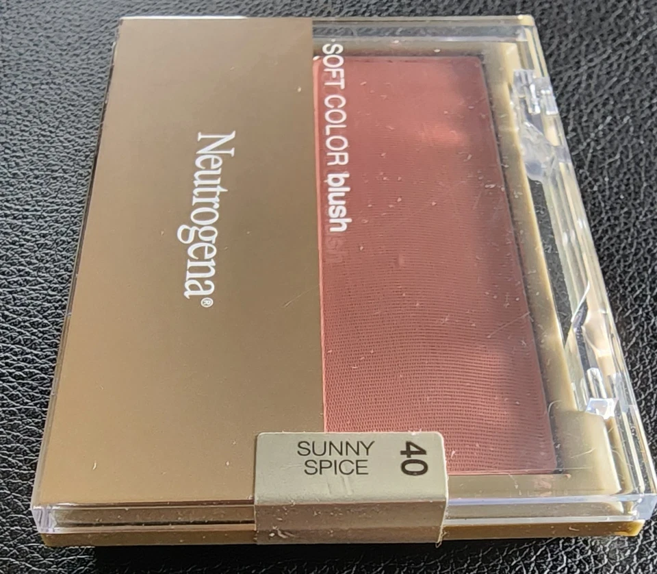 New - Neutrogena Soft Color Blush 40 Sunny Spice .16 Oz. - Image 4 of 4