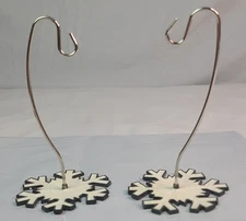 2 Keepsake Ornament Stands Holders Display Snowflake Silver