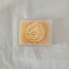 Gold Medal Gold Award Trophy for Sports/Recognition Used