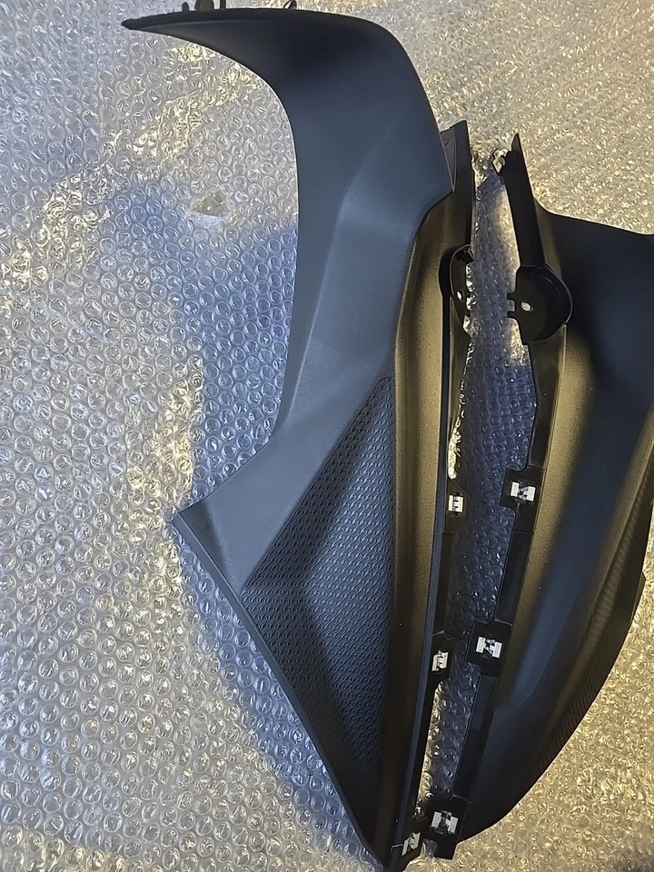 BMW S1000RR 2019-2025 carenado delantero cabina paneles laterales OEM negro Foto 2 de 4