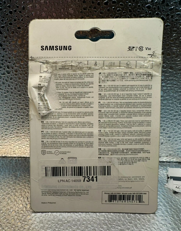 Samsung EVO Plus 256GB SDXC UHS I Memory Card V30 4K UHD U3 Speed up to 130MB/s - Image 3 of 4