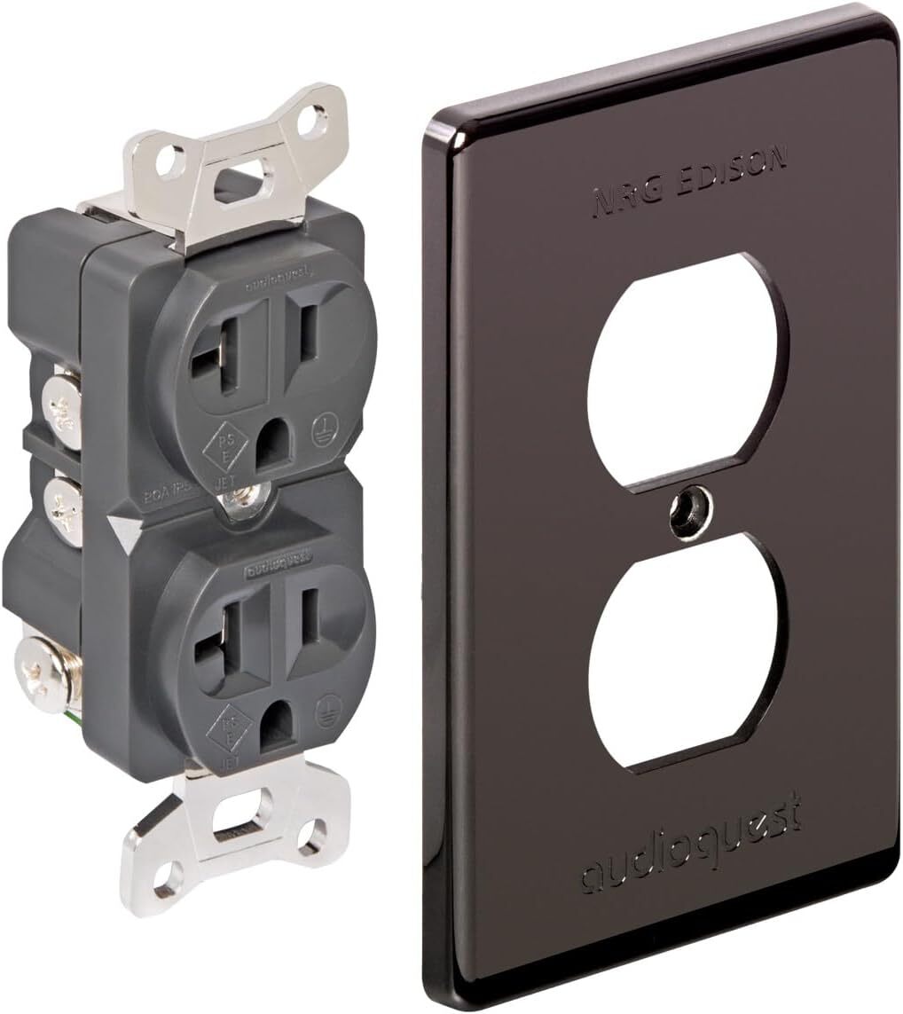 Двухуровневая настенная розетка AudioQuest NRG Edison на 15 ампер 38290₽