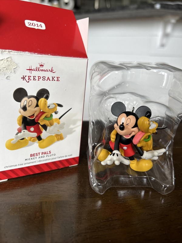 Hallmark  BEST PALS Disney Mickey and Pluto Keepsake Ornament 2014