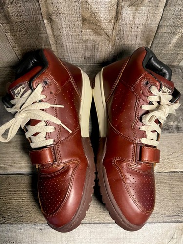 2003 Nike Air Trainer (1)Premium (BO Jackson)/(305843-221)Mid Sneakers Sz M/10 - Picture 4 of 8