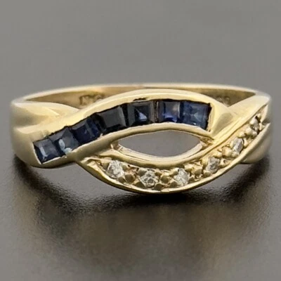 9ct Yellow Gold Sapphire & Diamond Cluster Ring Size L 1/2 Hallmarked - Image 1 of 4