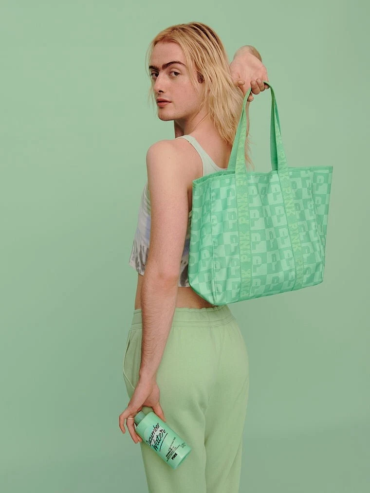 Carry all shop tote