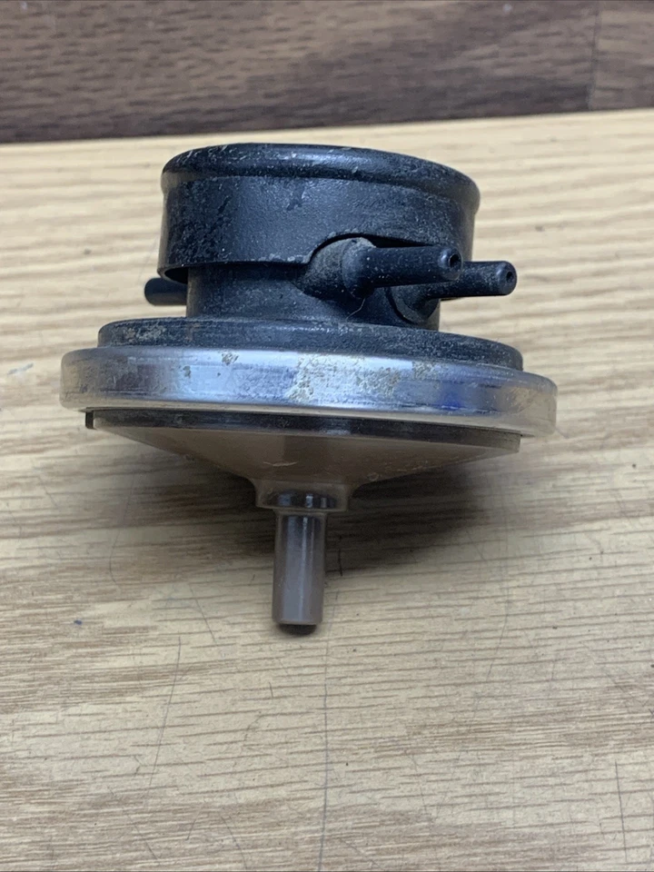 89-95 Toyota 4Runner Pickup Truck EGR Vacuum Modulator 25870-35130 22RE 22R OEM - Image 3 of 4