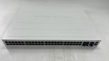 Conmutador enrutador en la nube CRS354-48P-4S+2Q+RM Mikrotik 48 puertos con accesorios usado