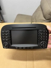 05-08 Mercedes SL550 Radio Navigation Display Screen Control Unit A2308205489