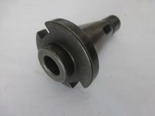 Douille de réduction SA40 - CM2 pour outils à cône morse à tenon avec lumière.