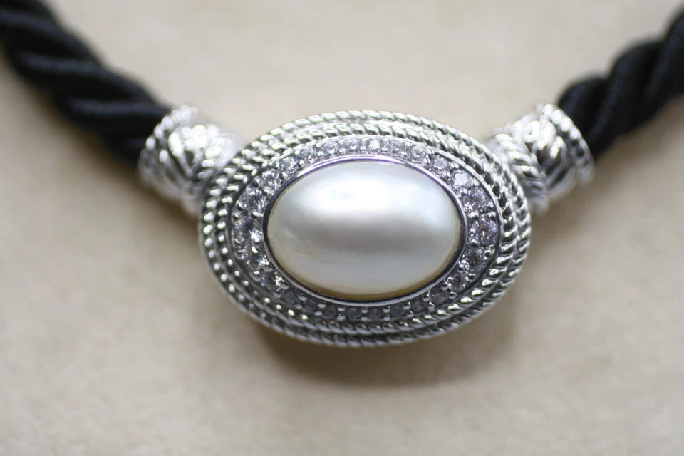 Gargantilla Judith Ripka colgante de perlas de plata de ley 925 cordón negro R11 Foto 2 de 4