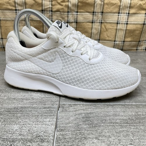 Nike de mujer Tanjun 812655-110 Beige/Blanco Zapatos Tenis Correr Talla 6 |  eBay
