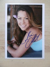 Colbie Caillat autograph signed 13x18 cm picture