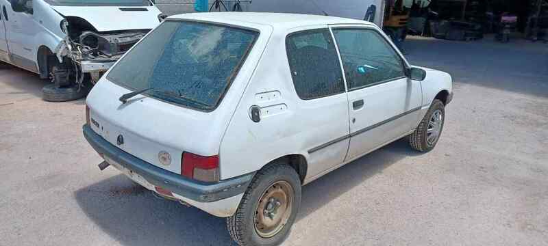 Foto 7 di 11