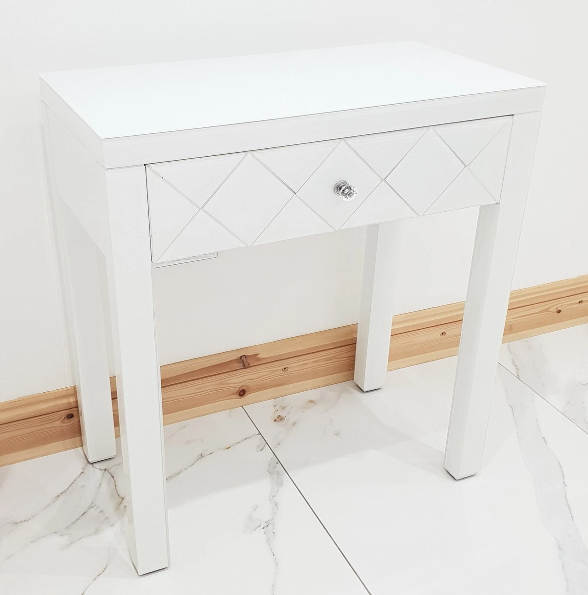 Vanity 2024 dresser white