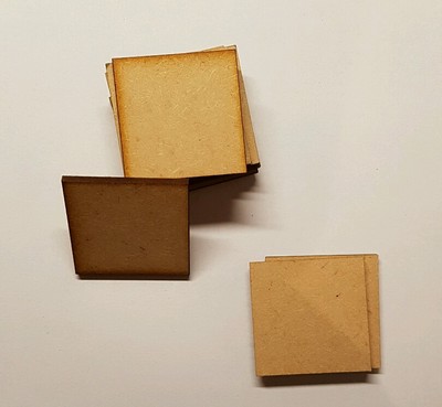 Holz 10x Square Bases 3mm Laser Cut MDF zum Basteln 40x40mm Wargames Bolt Action