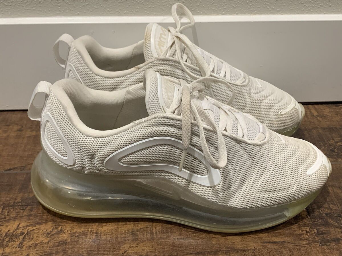 Nike Air Max 720 Running Shoes White Metallic Platinum Nike Air Max 720 Running Shoes White Metallic Platinum