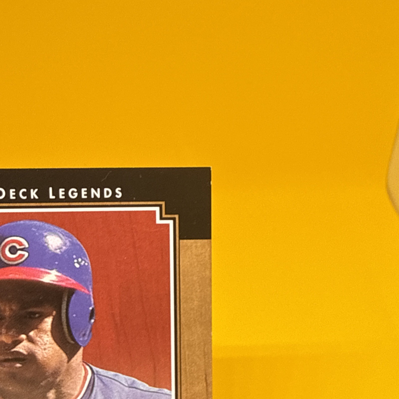 2001 Upper Deck Legends Sammy Sosa Legendary Game Used Jersey Auto Cubs view 3