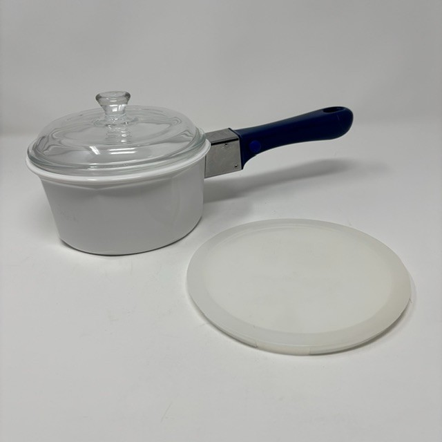 Princess House Nouveau 1 QT White Pot Saucepan France Blue Handle & Glass Lid