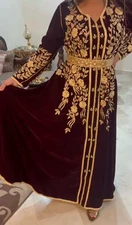 Elegant Red Moroccan Kaftan – Luxurious Handcrafted Dress for Special Occasion