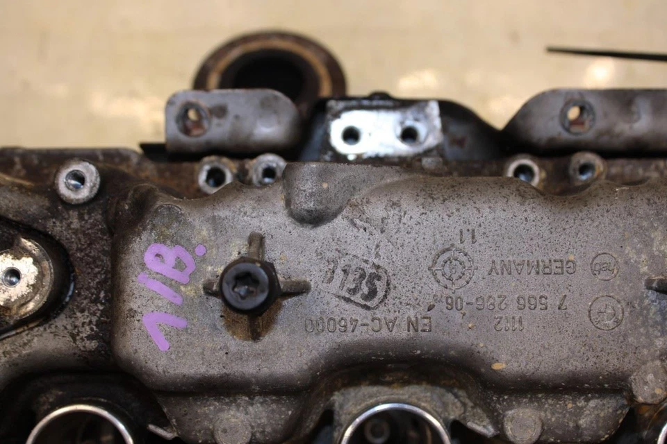 Conjunto de culata de motor 10-12 BMW 750Li xDrive 4,4 L LH 115 K 11127573937 *ReaD* Foto 2 de 4