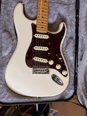 Fender American Professional II Stratocaster - Olympic White 2022