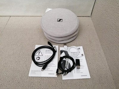 Sennheiser MOMENTUM 3 Wireless Noise Cancelling Headphones