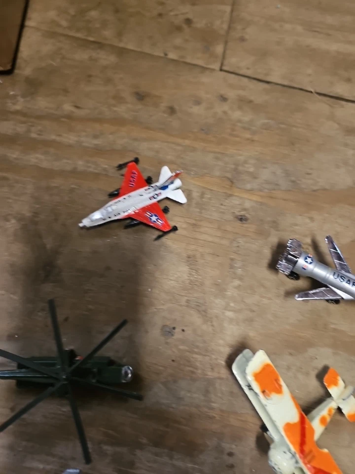 Lot Of 16 Vintage Diecast Collectible Planes And Helicopters Space Shuttle  - Image 2 of 4