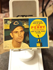 1960 Topps Jim Perry #324 Rookie RC Cleveland Indians VGEX SC
