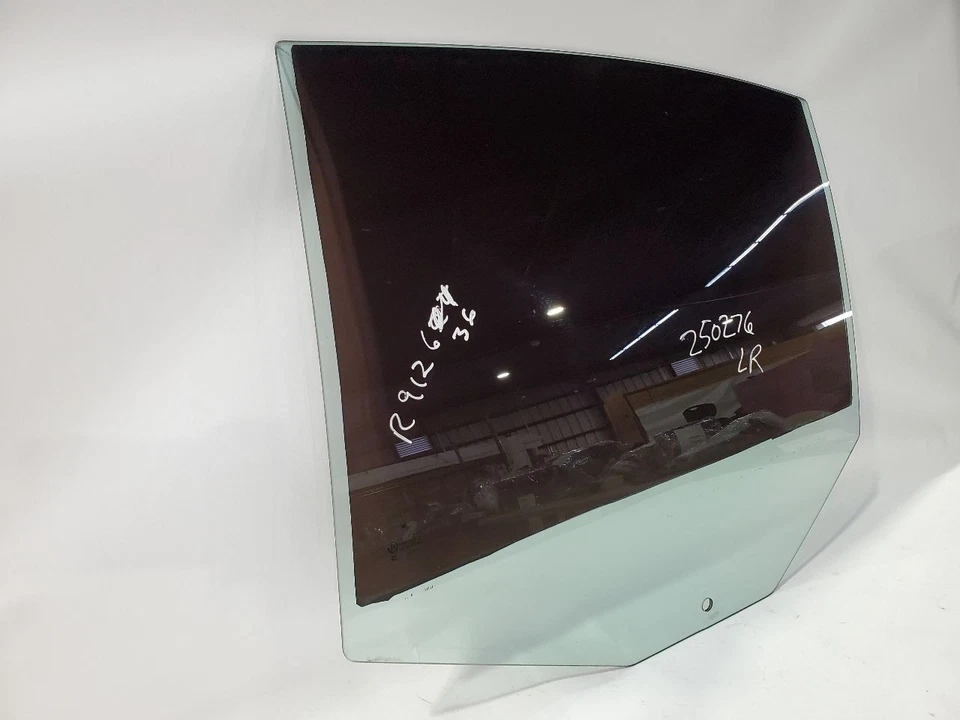 BMW 525I 2004 2005 2006 2007 OEM puerta trasera izquierda vidrio Foto 2 de 4