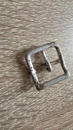 Fibbia chinstrap elmetto tedesco M35 M40 M42 seconda guerra mondiale alluminio originale #170# - Foto 2 di 4