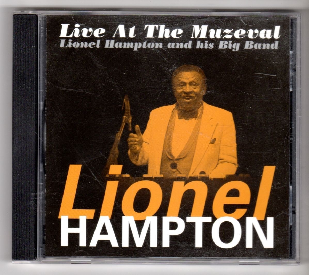 (GY231) Lionel Hampton And His Big Band, Live At The Muzeval - 2000 CD
