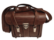 Vtg. Brown Leather Hard Side Camara Bag Case Zipper down Front w/shoulder strap