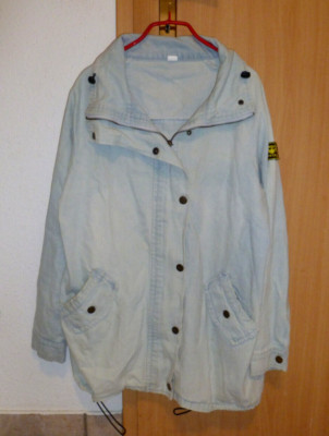 Damen Jeansjacke    Gr. S    ungefüttert/ locker sitzend