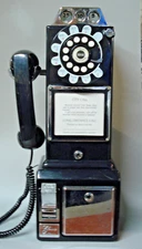 Thomas Collector's Edition Model 1956 Hanging Wall Replica 3-Slot Public Phone
