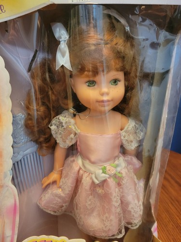 Hasbro My Beautiful Doll Valerie Flower Girl 1989 Tall NEW W/ Locket - Picture 2 of 10