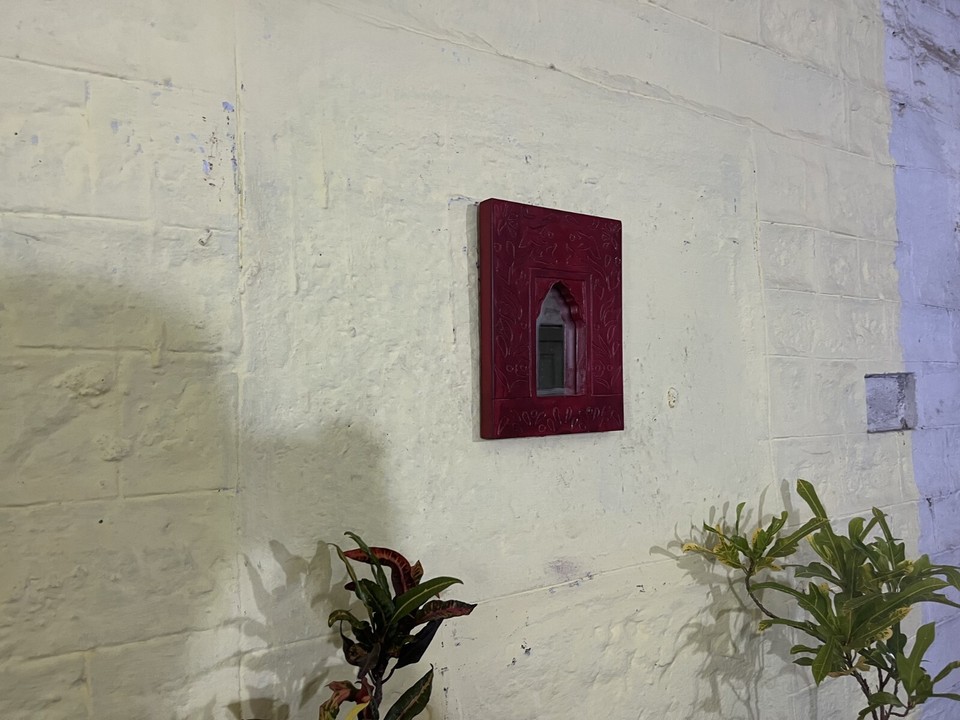 Antique Red Finish Wall Hanging Old Art Vintage Wall Decorative Mirror