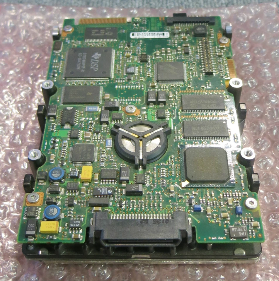 Compaq BD07254498 3.5" 73GB 10K RPM Fibre Channel HDD Hard Drive 231086-001 - Image 2 of 3