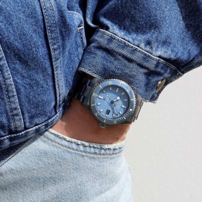 Montre Homme Out Of Order Casanova - Cadran Bleu, Boîtier Acier Brossé 44mm - Quartz Suisse