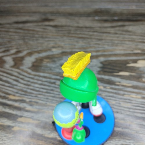 1997 Marvin The Martian 3" Figure Applause Round Base Looney Tunes Warner Bros - Picture 9 of 23