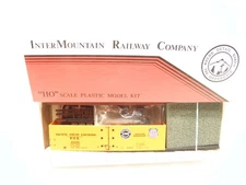 INTERMOUNTAIN PACIFIC FRUIT EXPRESS - PFE #48232 -HO SCALE-KIT