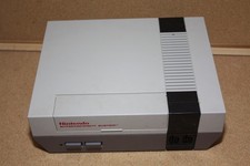 Nintendo NES-001 Original Console READ 